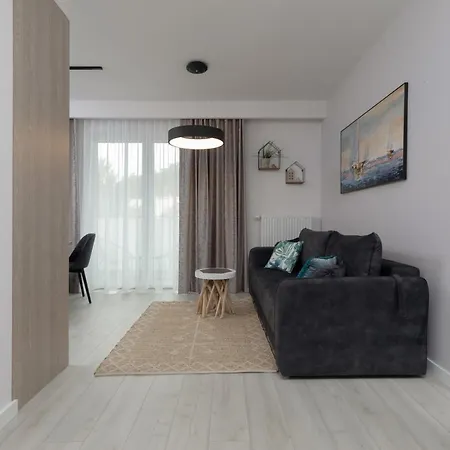 Sea & By Renters Apartament *