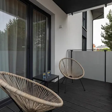 Apartament Sea & By Renters *